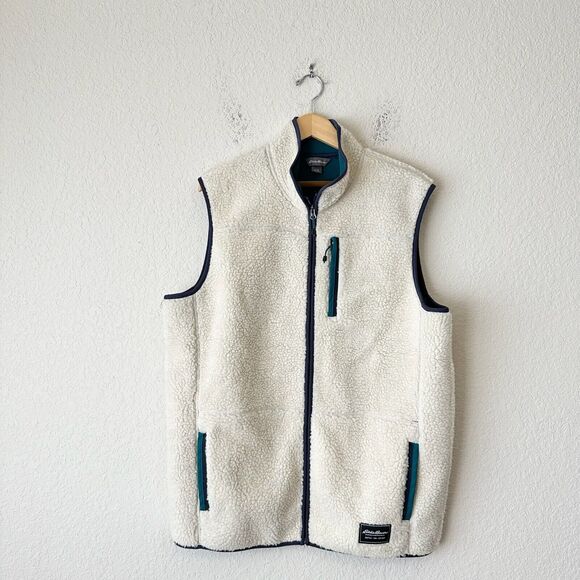 NWT EDDIE BAUER Chilali Faux Shearling Fleece Vest in Oyster - Picture 1 of 12
